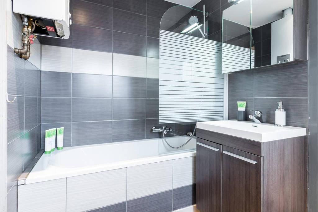 Charmant Appartement Met Zicht Damse Vaart @Brugge Εξωτερικό φωτογραφία
